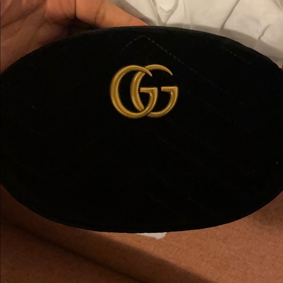 Gucci Black Velvet Belt Bag/Fanny Pack! - Picture 7 of 8